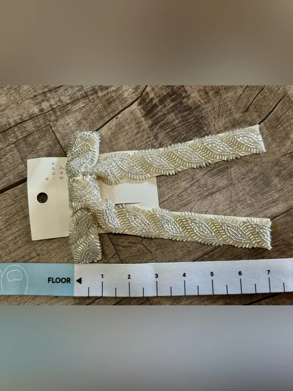 A New Day White Beaded‎ Hair Bow NWT Silver Bead Hair Accessory